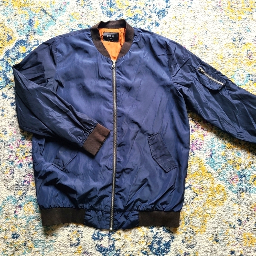 Active USA bomber jacket
